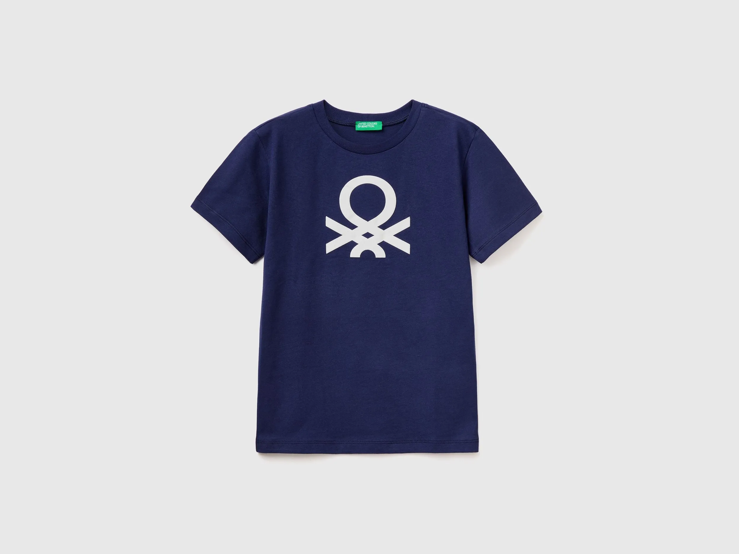 100% organic cotton t-shirt with logo