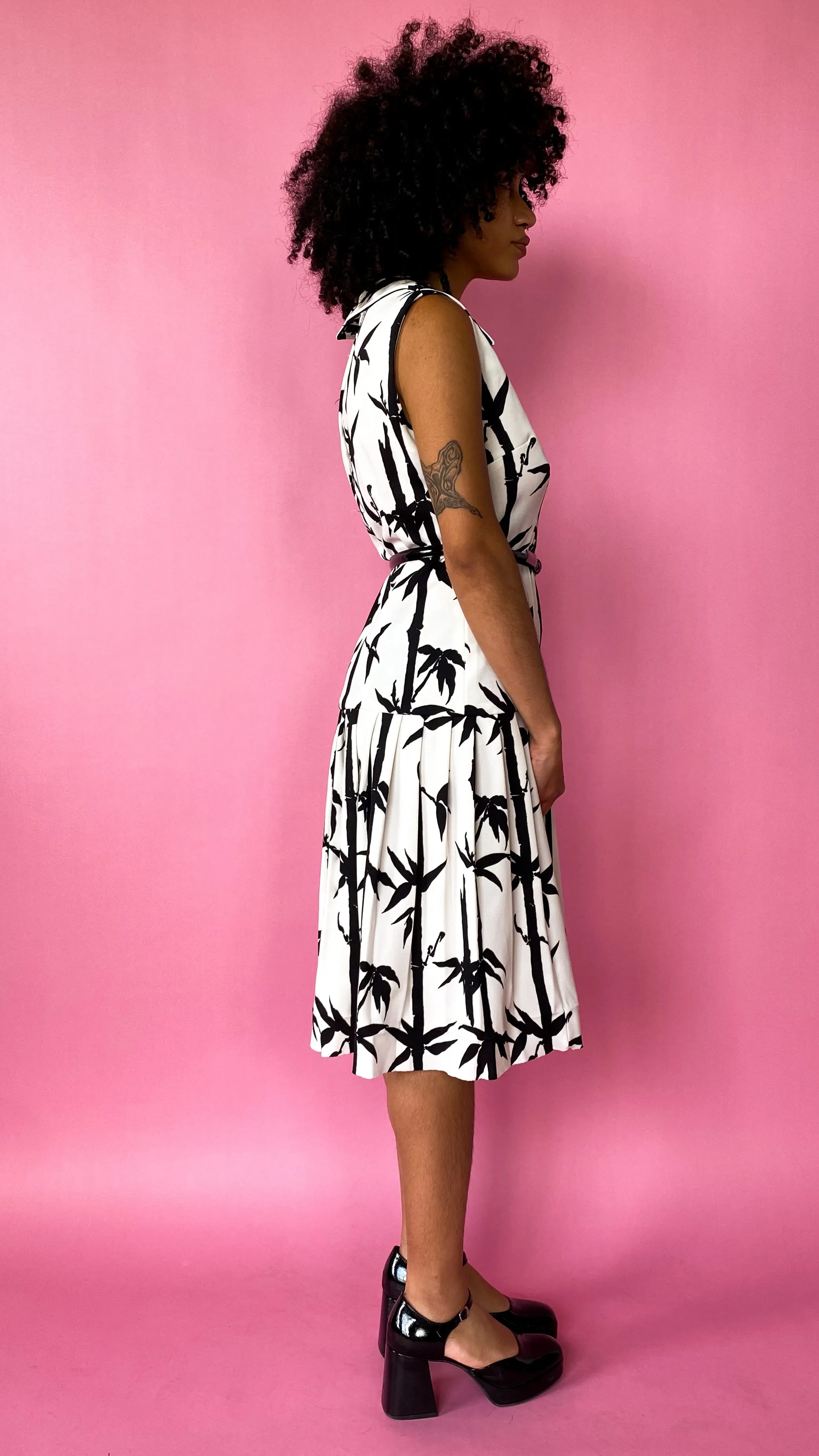 1970s Black and White Bamboo Dress, sz. M-XL