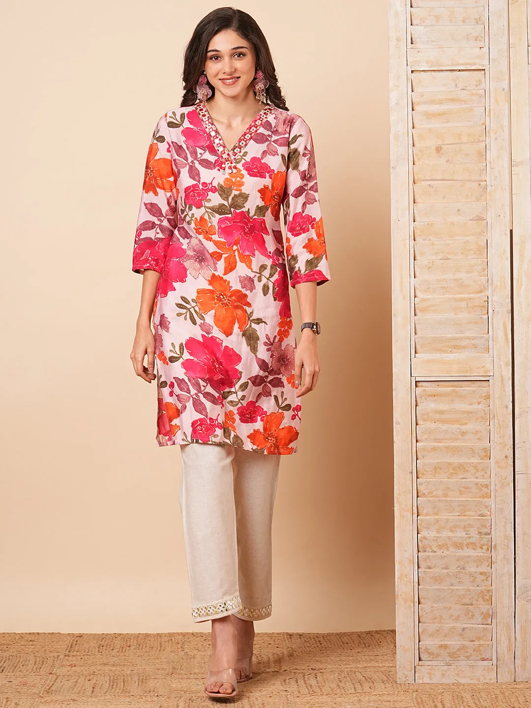 Abstract Floral Foil Printed & Mirror Embroidered Straight Fit Kurta - Pink