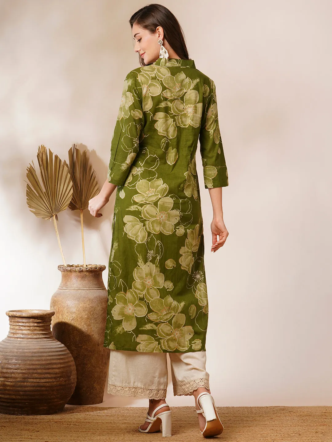 Abstract Floral Printed Embroidered Straight Fit Kurta - Green