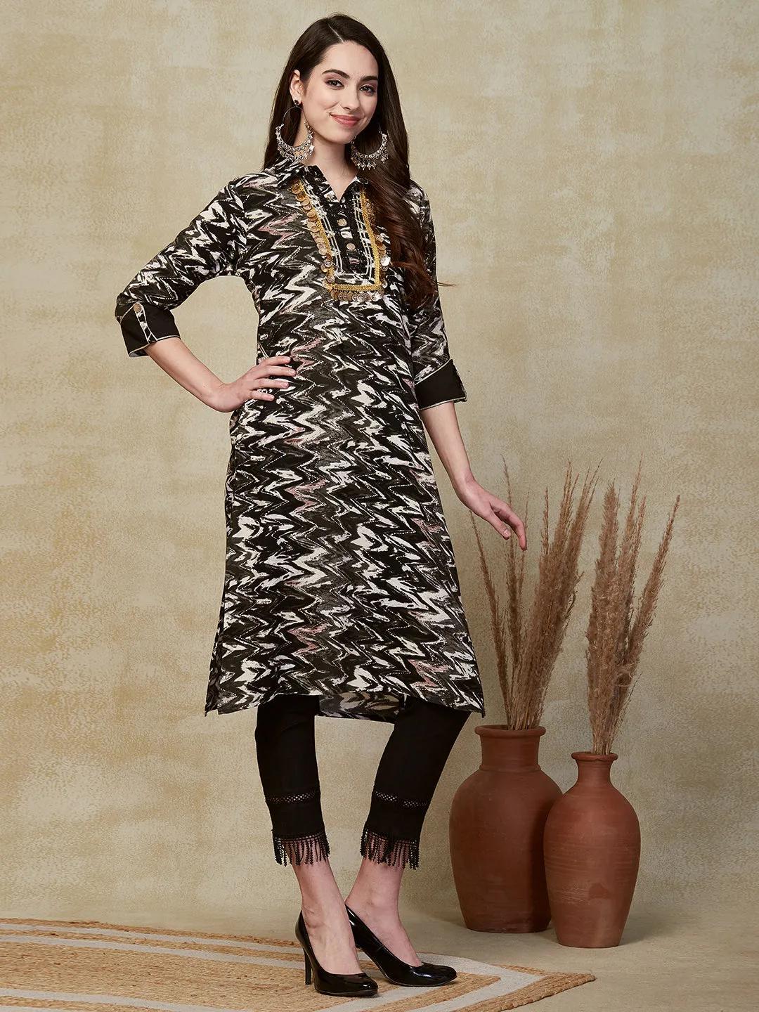 Chevron Foil Printed Coin & Gota Embellished Straight Fit Kurta - Black