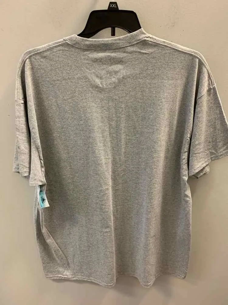 DISNEY Tops Size XXL Gray SHORT SLEEVES T-shirt