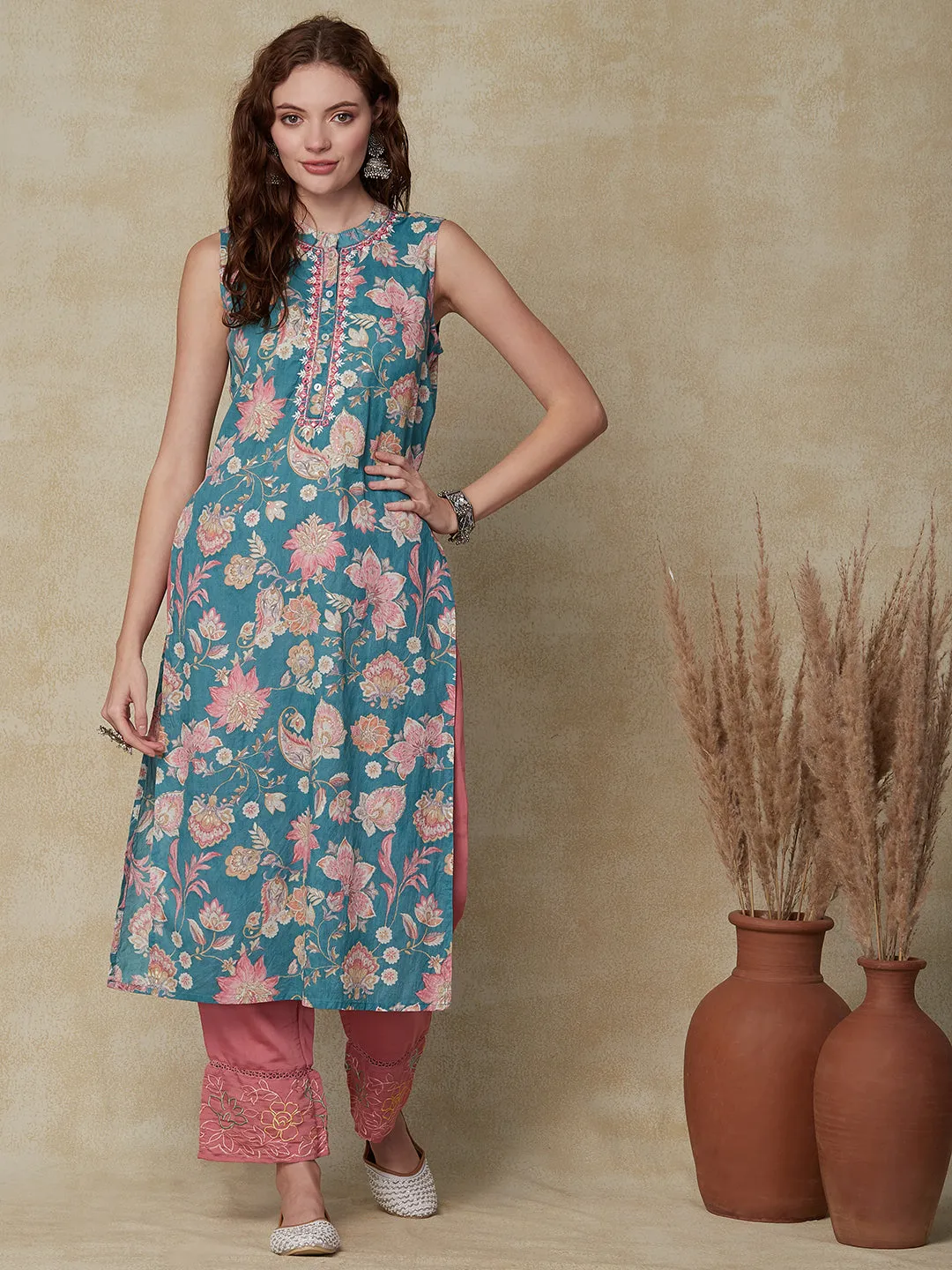 Ethnic Floral Printed & Embroidered Straight Fit Kurta - Sea Green