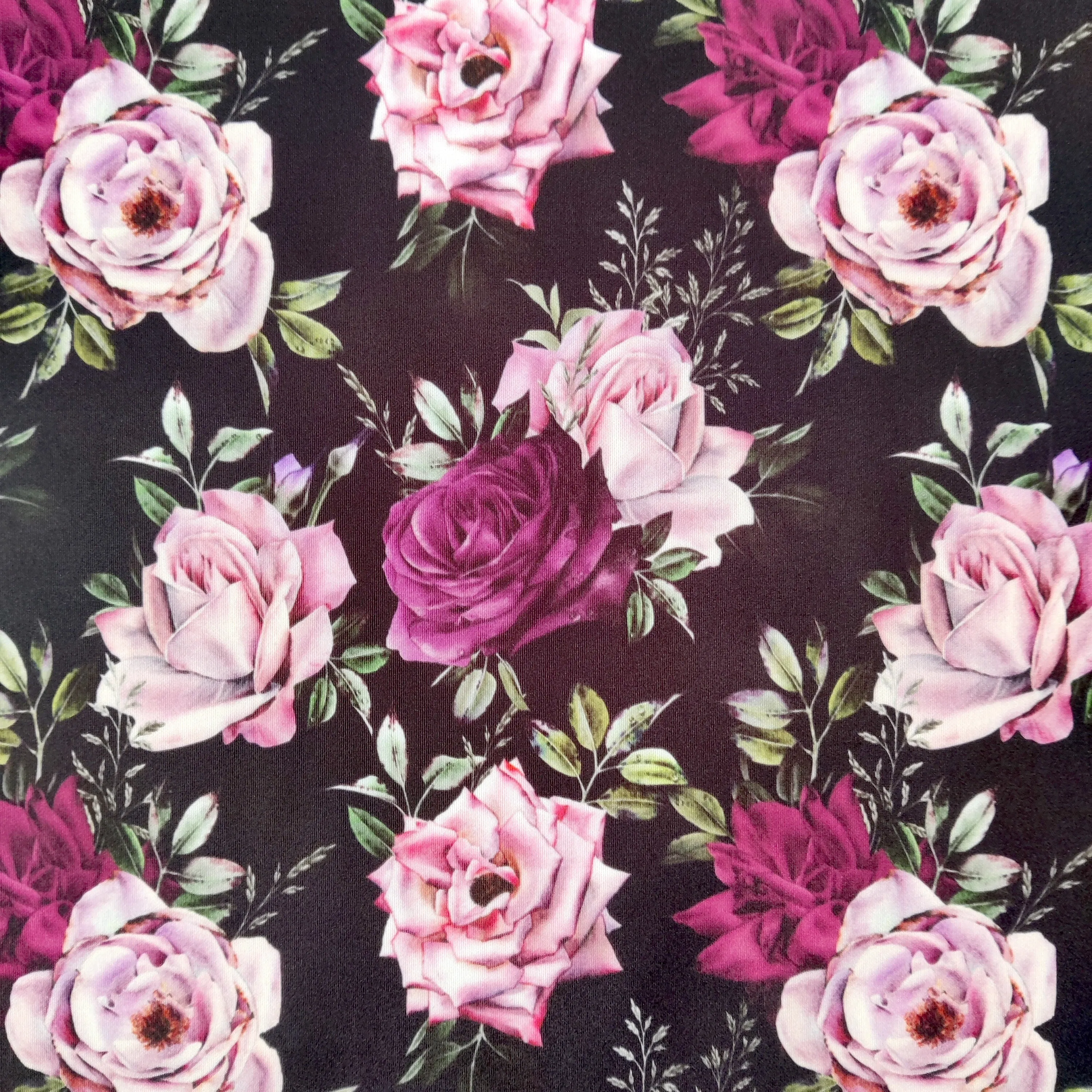 FS799 Rosey Floral