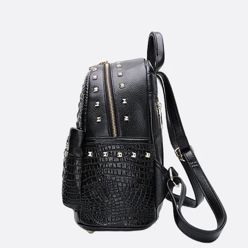 Women's cowhide leather backpack in crocodile print Rivet design